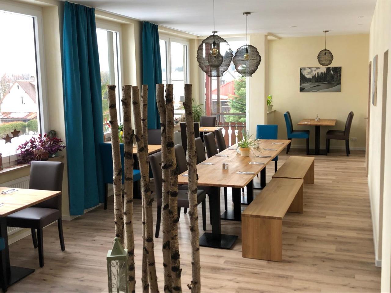 Gasthof Deutscher Adler Und Hotel Puchtler Bischofsgrün Екстериор снимка